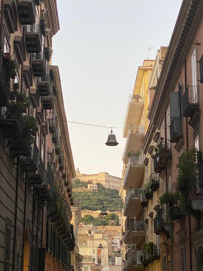 Casa Gioia, Tra Palazzo Reale,Lungomare E Monte Echia Apartment Napoli Exterior foto